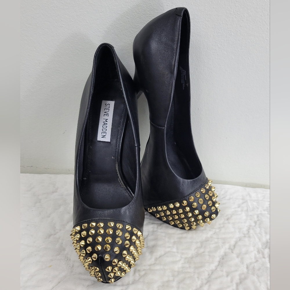 Steve Madden leather platform heels with gold studs - Picture 5 of 11